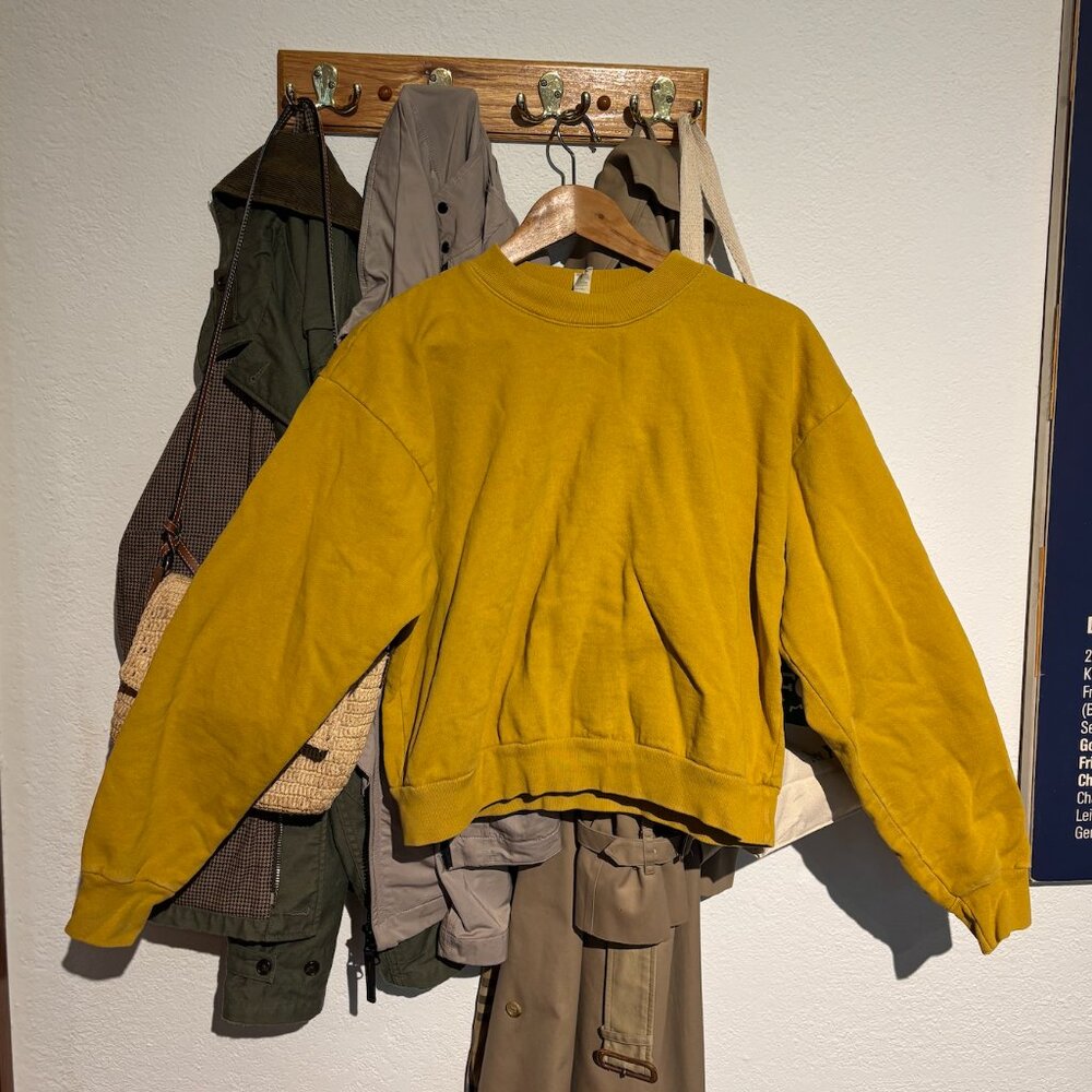 Chartreuse pullover sweatshirt size medium